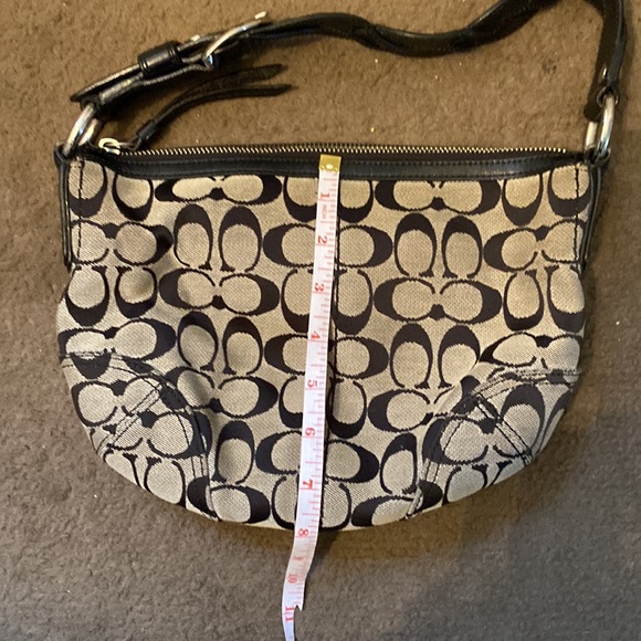 Authenticated Coach Signature Soho Hobo Shoulder Bag - Picture 13 of 14